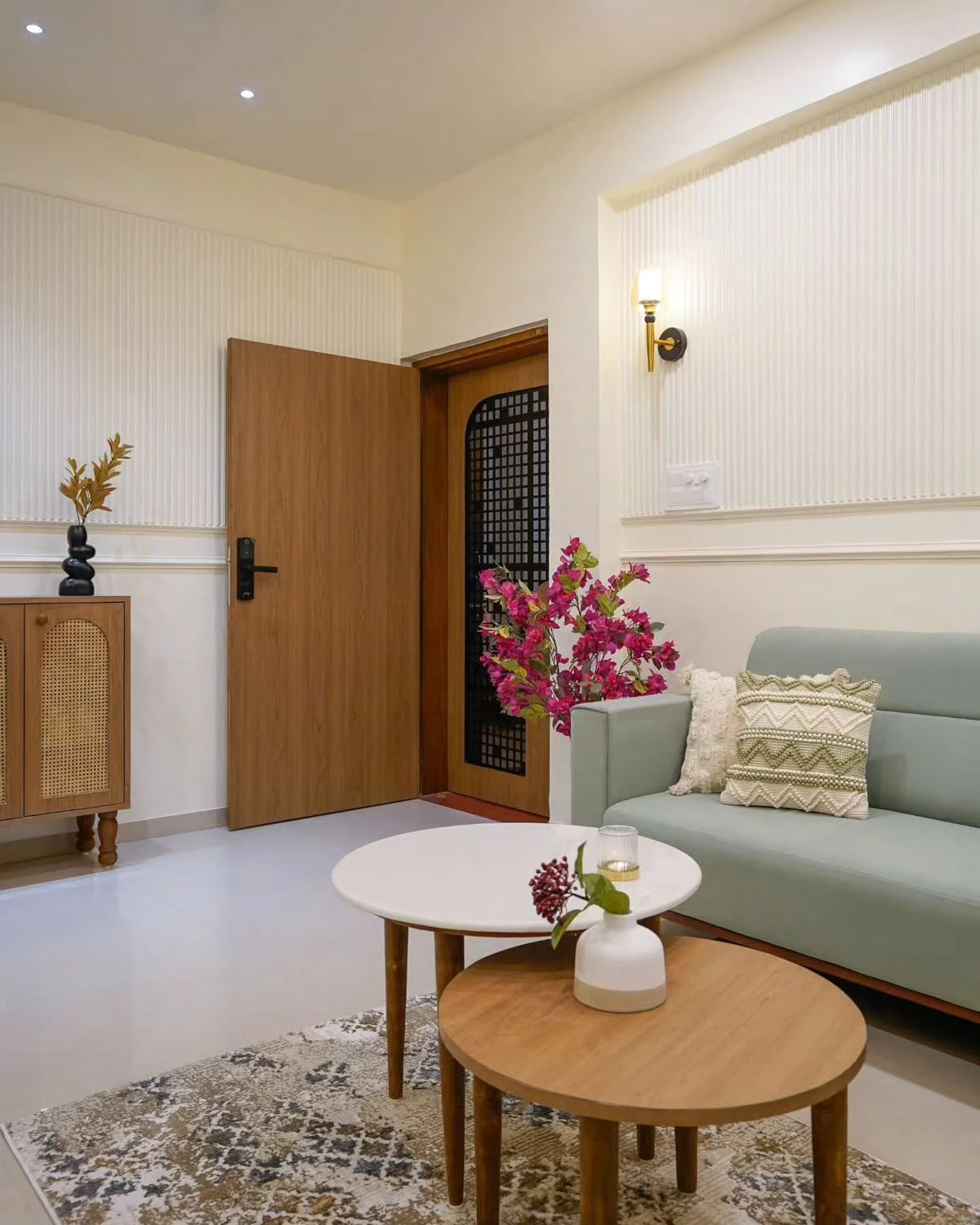 P&K Residence showcase frame 2